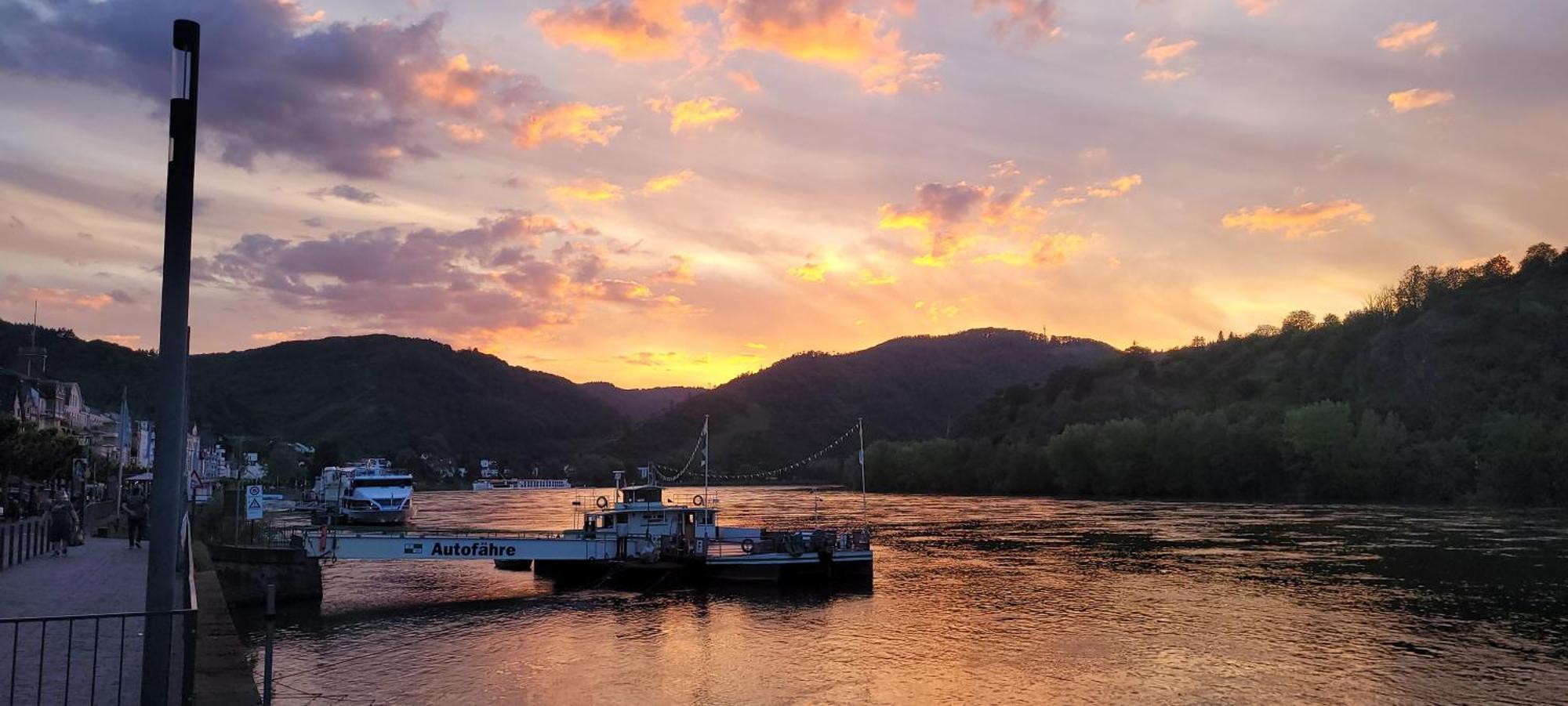 Urlaub Am Rhein, Ferienwohnung Mit Garten Boppard Dış mekan fotoğraf